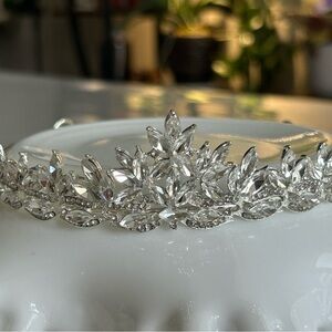 Elegant Silver Tiara Bridal Crown Prom
